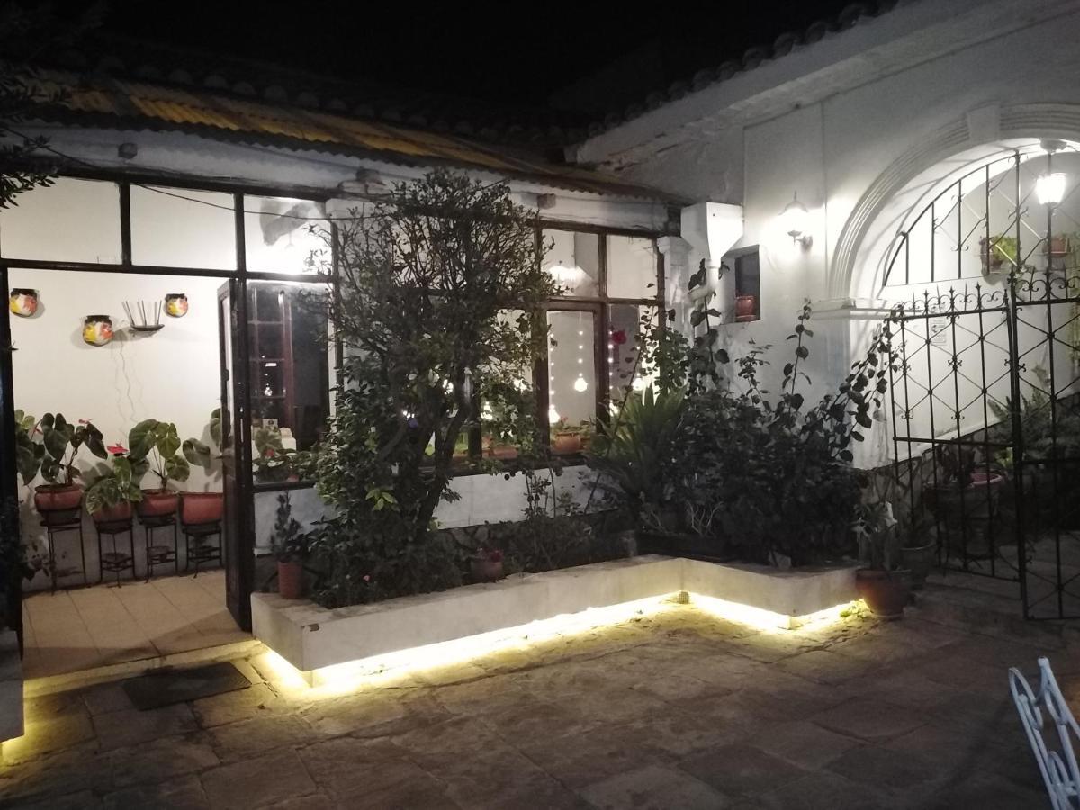 Ajayu Sucre Hotel Bagian luar foto