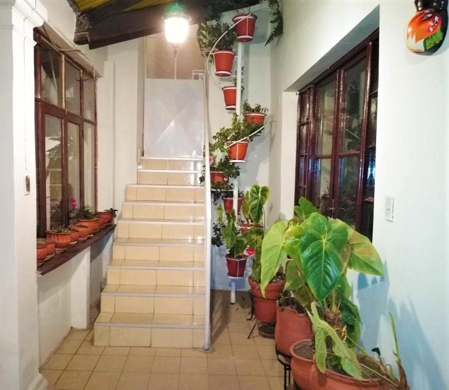 Ajayu Sucre Hotel Bagian luar foto